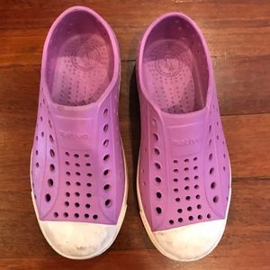 Native shoes size 12